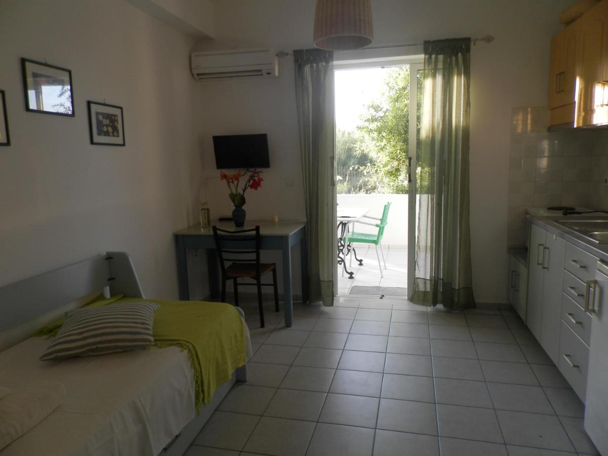 Silvi Mari Apartments Platanés Exterior foto