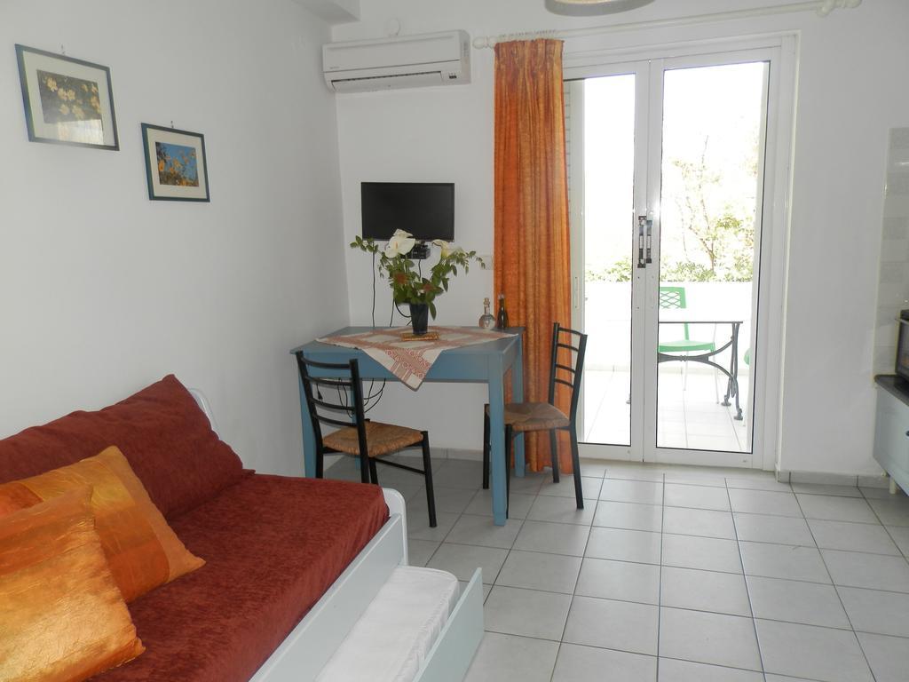Silvi Mari Apartments Platanés Exterior foto